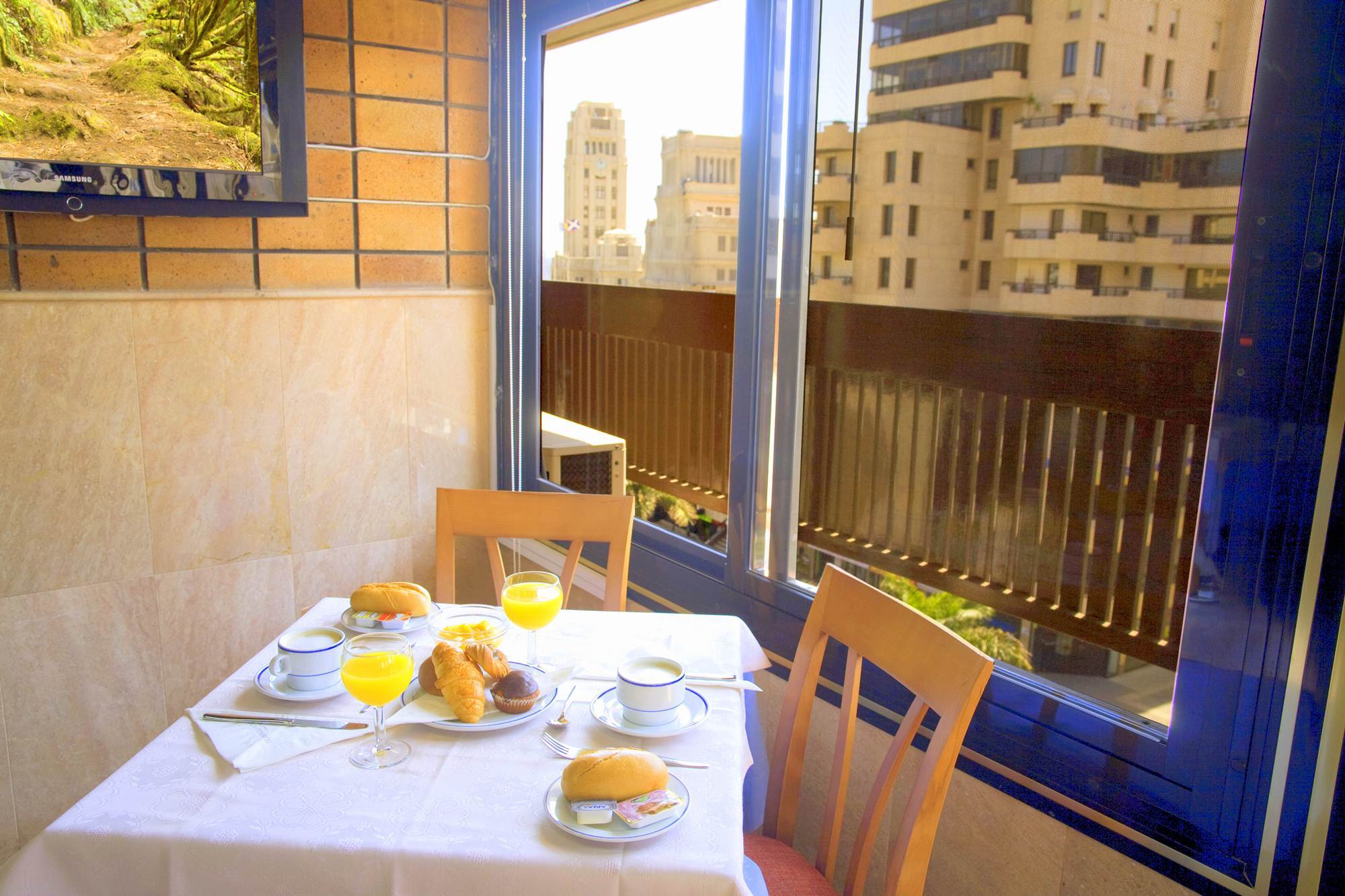 Hotel Adonis Plaza Santa Cruz de Tenerife Restaurant photo